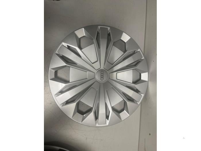 Używane Kolpak Audi RSQ3 Cena € 29,99 Procedura marży oferowane przez DVZ Carparts