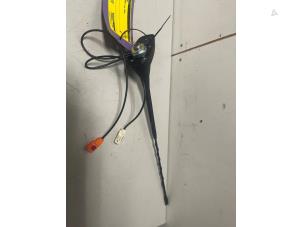 Used Antenna Opel Corsa F (UB/UH/UP) 1.2 12V 75 Price € 60,50 Inclusive VAT offered by DVZ Carparts