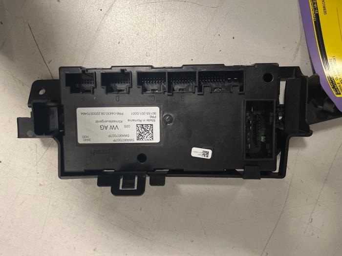 Używane Modul climatronic Audi RS 3 Sportback (8YA) 2.5 TFSI 20V Quattro Cena € 75,00 Procedura marży oferowane przez DVZ Carparts