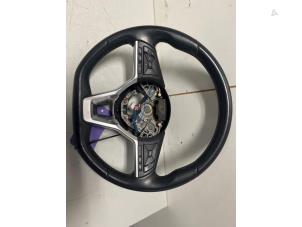Used Steering wheel Nissan Qashqai (J11) 1.3 DIG-T 160 16V Price € 125,00 Margin scheme offered by DVZ Carparts