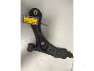 Used Front lower wishbone, left Ford Focus 4 Wagon 1.5 EcoBlue 120 Price € 124,99 Inclusive VAT offered by DVZ Carparts