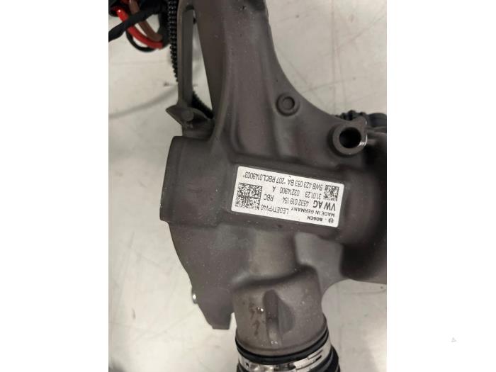 Power steering box from a Seat Leon Sportstourer (KLF) 1.5 eTSI 16V 2023