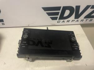 Used Navigation display Volkswagen T-Roc 1.0 TSI 12V Price € 284,35 Inclusive VAT offered by DVZ Carparts
