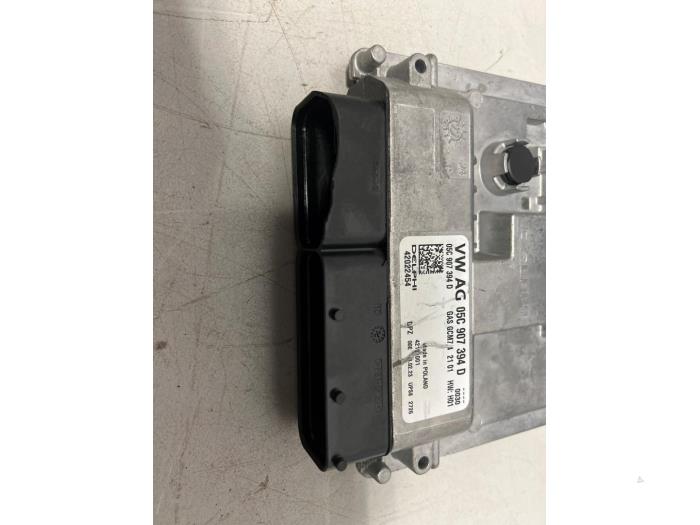 Engine management computer from a Seat Arona (KJX) 1.0 TSI 12V 2023