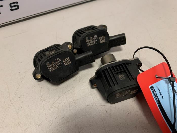 Begagnade Kamaxelsensor Seat Leon (KLB) 1.5 eTSI 16V Pris € 24,99 Marginaltabell erbjuds av DVZ Carparts