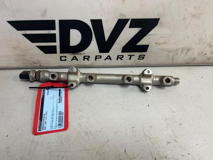 Usagé Distributeur de carburant Seat Leon (KLB) 1.5 eTSI 16V Prix € 19,99 Règlement à la marge proposé par DVZ Carparts