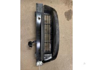 Used Front bumper frame Renault Twingo III (AH) 1.0 SCe 70 12V Price € 99,99 Margin scheme offered by DVZ Carparts