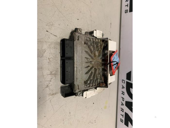 Used Engine management computer Volvo XC60 I (DZ) Price € 149,99 Margin scheme offered by DVZ Carparts