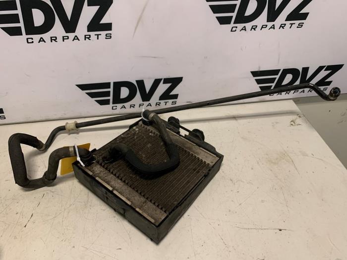 Used Radiator BMW 5 serie (F10) Price € 115,00 Margin scheme offered by DVZ Carparts