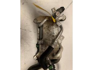 Usagé Radiateur d'huile Audi S5 Sportback (F5A/F5F) 3.0 TFSI V6 24V Prix € 60,49 Prix TTC proposé par DVZ Carparts