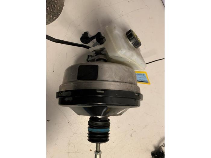 Usagé Servo frein Audi S5 Sportback (F5A/F5F) 3.0 TFSI V6 24V Prix € 89,99 Prix TTC proposé par DVZ Carparts