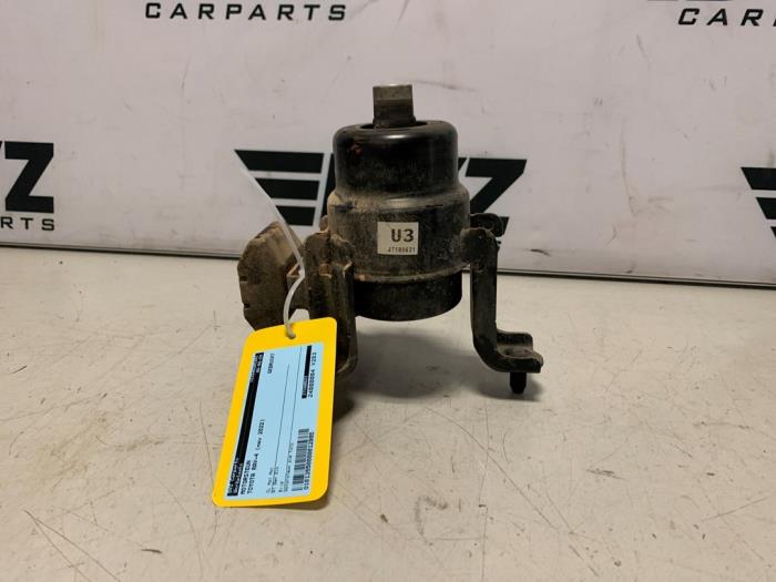 Begagnade Motorfäste Toyota RAV4 (A5) Pris € 25,00 Marginaltabell erbjuds av DVZ Carparts