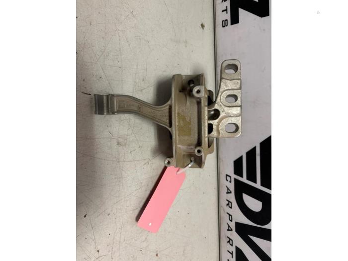 Used Engine mount Volkswagen T-Roc I 2.0 TSI 16V 4Motion Price € 65,00 Margin scheme offered by DVZ Carparts