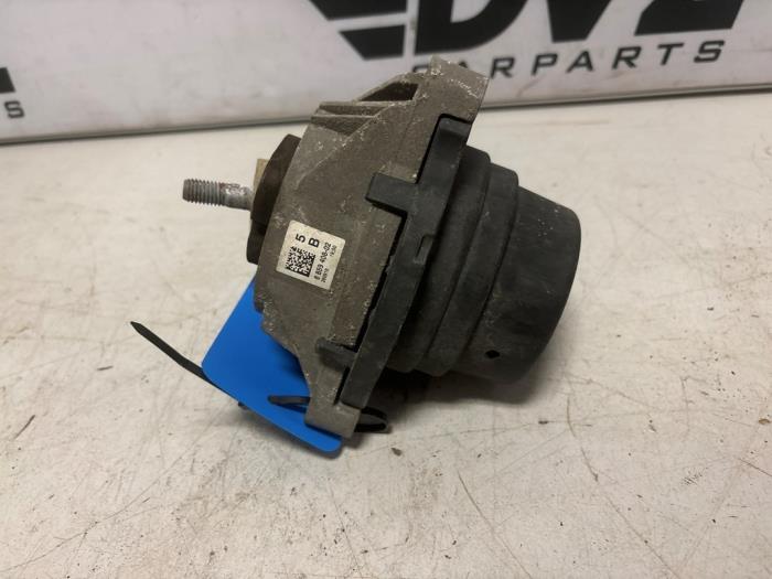 Used Engine mount BMW 1 serie (F20) 118i 1.5 TwinPower 12V Price € 19,00 Margin scheme offered by DVZ Carparts