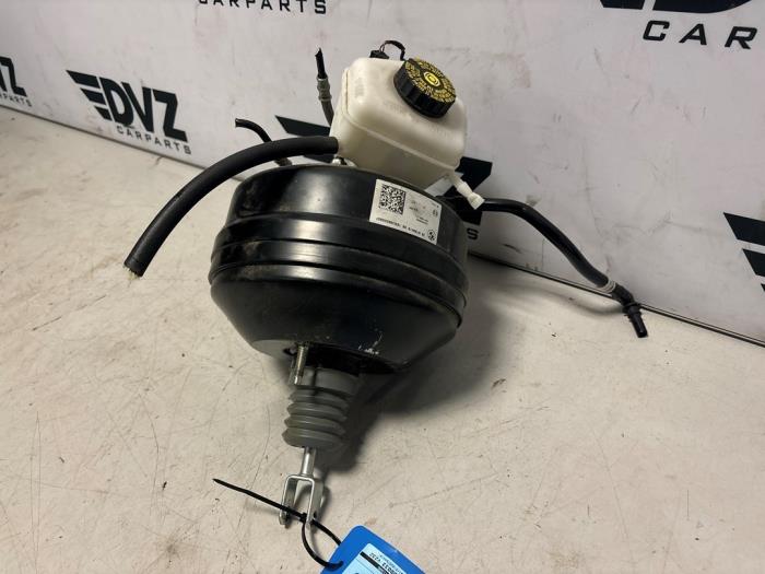Usagé Servo frein BMW 1 serie (F20) 118i 1.5 TwinPower 12V Prix € 45,00 Règlement à la marge proposé par DVZ Carparts