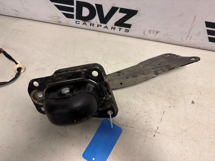 Upper control arm