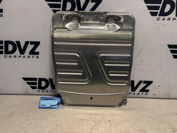 Begagnade Hasplåt Volkswagen Tiguan (CT1) 2.0 TDI Pris € 12,10 Inklusive moms erbjuds av DVZ Carparts