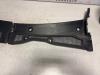 Cowl top grille from a Opel Corsa F (UB/UH/UP) 1.2 Turbo 12V 100 2023