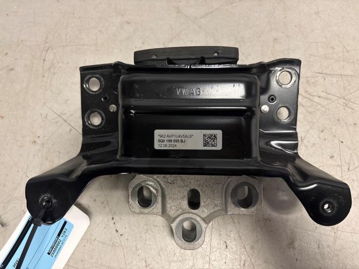 Usagé Support moteur Audi Q2 (GAB/GAG) Prix € 14,99 Prix TTC proposé par DVZ Carparts