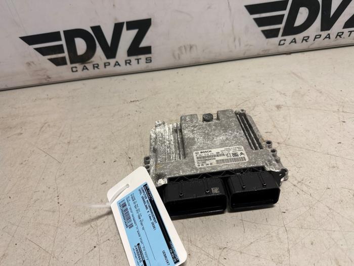 Used Engine management computer Opel Grandland (X) 1.6 Turbo 16V Hybrid4 Price € 211,74 Inclusive VAT offered by DVZ Carparts