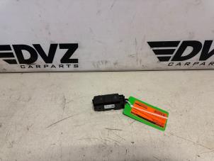 Usagé Commutateur lumière Audi A1 Sportback (GBA) 1.0 25 TFSI 12V Prix € 60,00 Règlement à la marge proposé par DVZ Carparts