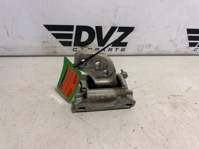 Used Engine mount Ford Fiesta 7 1.0 EcoBoost 12V 125 Price € 14,00 Margin scheme offered by DVZ Carparts