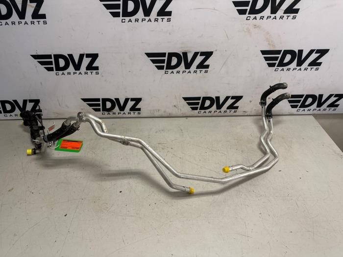 Usagé Conduit (divers) Volkswagen Multivan T7 1.4 eHybrid 16V Prix € 151,24 Prix TTC proposé par DVZ Carparts