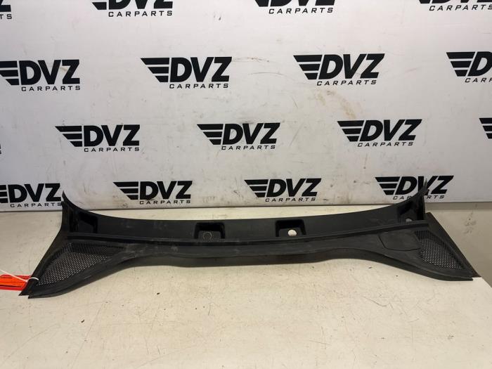 Używane Parawan Audi A3 Sportback (8YA) 1.0 30 TFSI 12V Cena € 50,00 Z VAT oferowane przez DVZ Carparts