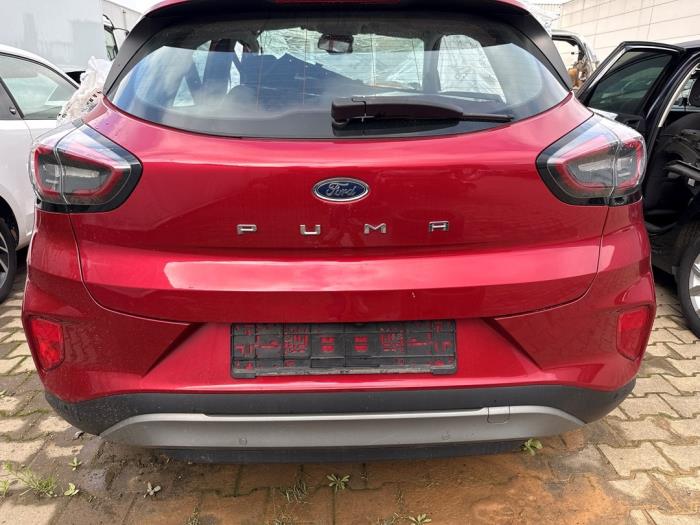Używane Tylna klapa Ford Puma 1.0 Ti-VCT EcoBoost mHEV 12V Cena € 599,99 Procedura marży oferowane przez DVZ Carparts