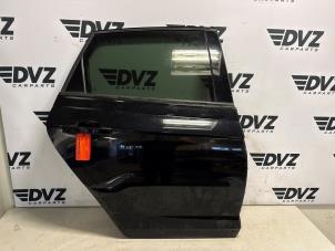 Begagnade Bakdörr, 4-dörrars, höger Volkswagen Polo VI (AW1) 1.0 TSI 12V Pris € 750,00 Marginaltabell erbjuds av DVZ Carparts
