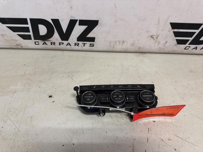 Begagnade Klimatpanel Volkswagen Golf VII Variant (AUVV) 1.6 TDI BlueMotion 16V Pris € 49,99 Marginaltabell erbjuds av DVZ Carparts