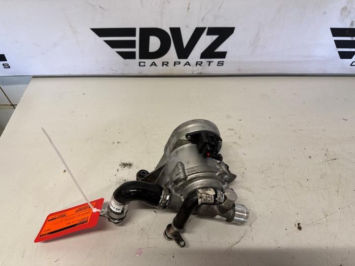 Begagnade Vattenpump Mercedes GLA AMG (H247) 2.0 45 S AMG Turbo 16V 4-Matic+ Pris € 324,99 Inklusive moms erbjuds av DVZ Carparts