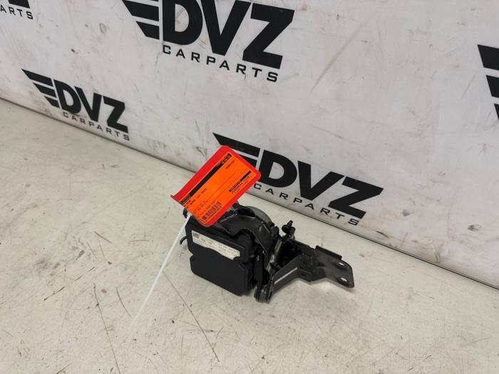 Usagé Pompe ABS Seat Arona (KJX) 1.0 TSI 12V Prix € 125,01 Prix TTC proposé par DVZ Carparts