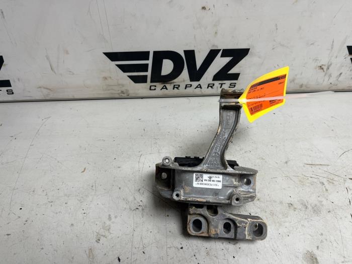 Used Engine mount Seat Leon (KLB) 2.0 TDI 16V Price € 59,00 Inclusive VAT offered by DVZ Carparts