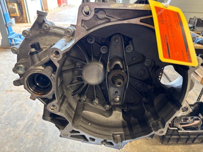 Gebrauchte Getriebe Volkswagen Taigo 1.0 TSI 95 12V Preis € 900,00 Mit Mehrwertsteuer angeboten von DVZ Carparts