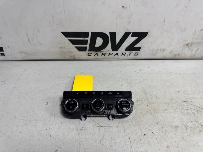 Begagnade Klimatpanel Skoda Karoq 1.5 TSI 16V Pris € 150,00 Marginaltabell erbjuds av DVZ Carparts