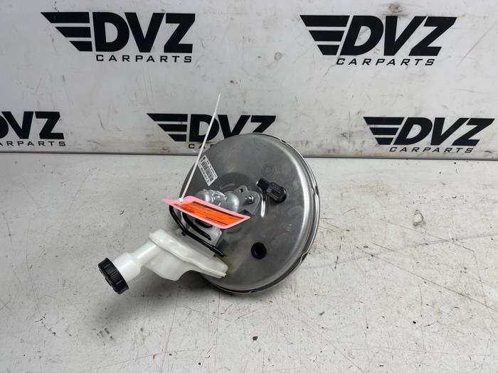 Usagé Servo frein Mercedes CLA AMG (118.3) 2.0 CLA-35 AMG Turbo 16V 4-Matic Prix € 99,00 Règlement à la marge proposé par DVZ Carparts