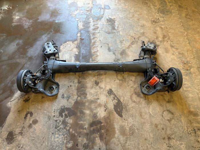Gebrauchte Hinterachse Vorderradantrieb Opel Corsa F (UB/UH/UP) 1.2 12V 75 Preis € 177,86 Mit Mehrwertsteuer angeboten von DVZ Carparts