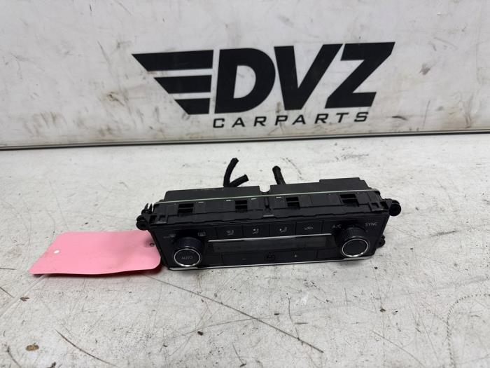 Begagnade Klimatpanel Volkswagen Polo VI (AW1) 1.6 TDI 16V 80 Pris € 75,00 Marginaltabell erbjuds av DVZ Carparts