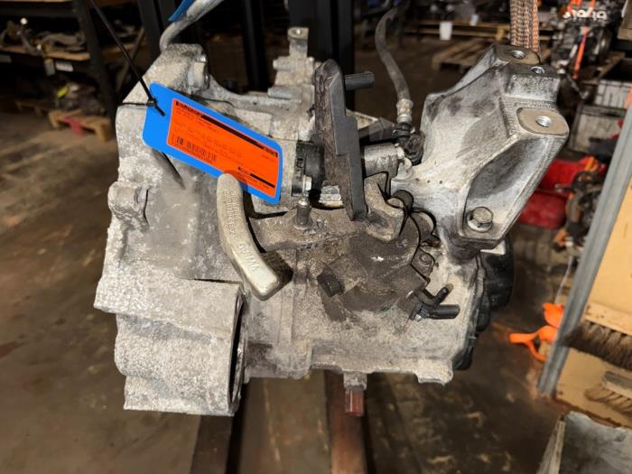 Usagé Boîte de vitesse Volkswagen Polo VI (AW1) 1.0 MPI 12V Prix € 195,00 Prix TTC proposé par DVZ Carparts