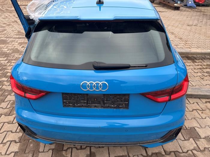 Begagnade Baklucka Audi A1 Sportback (GBA) 1.0 25 TFSI 12V Pris € 499,00 Marginaltabell erbjuds av DVZ Carparts