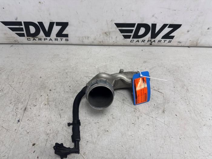 Gebrauchte Intercooler Rohr Audi RS 3 Limousine (8VS/8VM) 2.5 TFSI 20V Quattro Preis € 30,00 Margenregelung angeboten von DVZ Carparts