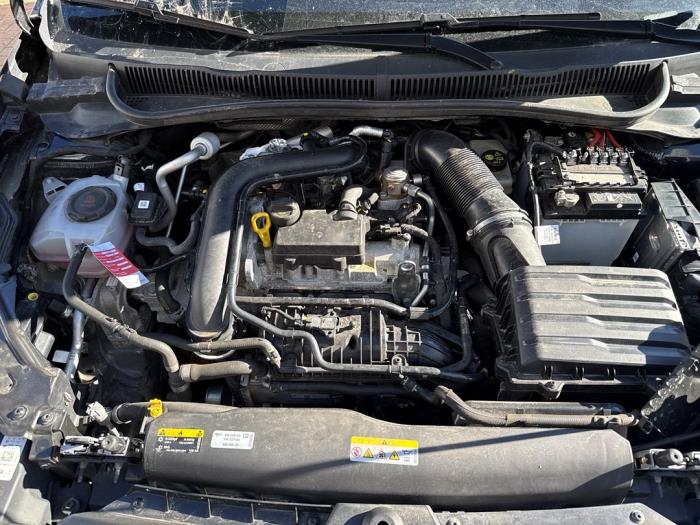 Usados Motor Volkswagen Taigo 1.0 TSI 95 12V Precio € 2.500,01 IVA incluido ofrecido por DVZ Carparts