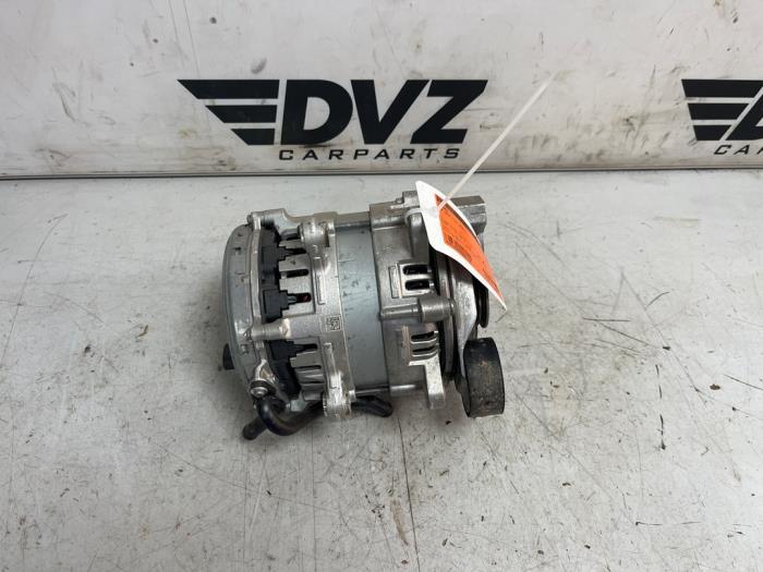 Begagnade Dynamo Volkswagen Golf VIII (CD1) 1.5 eTSI 16V Pris € 799,00 Inklusive moms erbjuds av DVZ Carparts