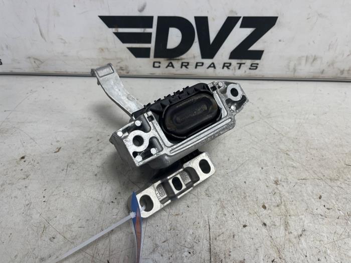 Usagé Support moteur Seat Leon Sportstourer (KLF) Prix € 59,00 Prix TTC proposé par DVZ Carparts