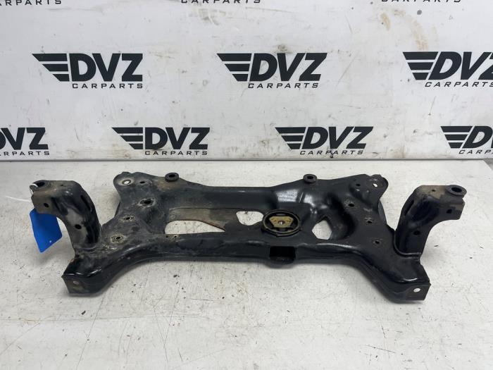 Usados Subchasis Audi Q2 (GAB/GAG) 1.4 TFSI 16V Precio € 39,99 Norma de margen ofrecido por DVZ Carparts