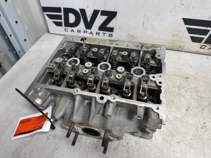 Begagnade Topplock Volkswagen Polo VI (AW1) 1.0 TSI 12V Pris € 199,99 Marginaltabell erbjuds av DVZ Carparts