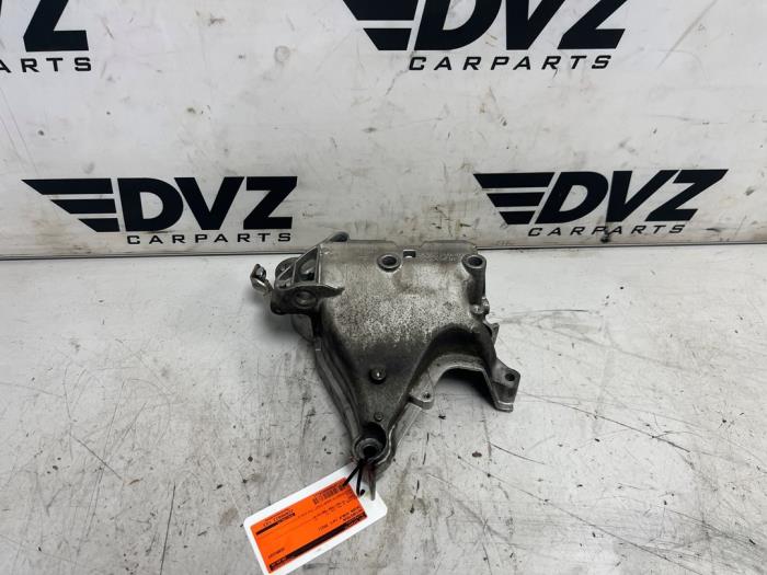 Usagé Support moteur Skoda Scala 1.5 TSI Prix € 18,14 Prix TTC proposé par DVZ Carparts