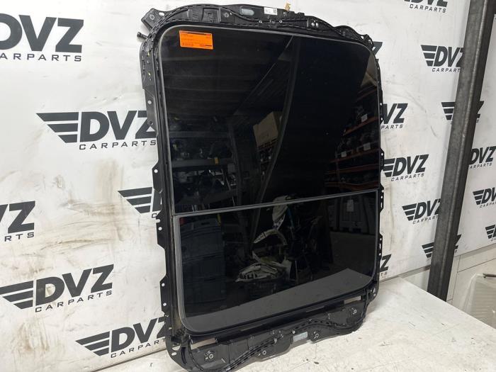 Używane Dach panoramiczny Volkswagen T-Roc I 2.0 TSI 16V 4Motion Cena € 794,99 Procedura marży oferowane przez DVZ Carparts