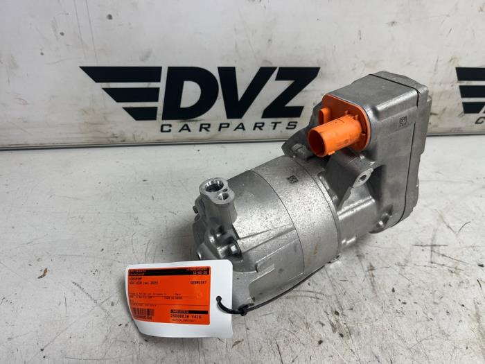Usagé Compresseur de clim Seat Leon Sportstourer (KLF) 1.5 FR e-HYBRID 16V Prix € 540,00 Prix TTC proposé par DVZ Carparts